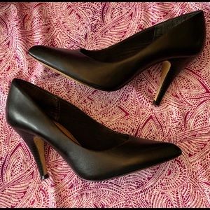 ALDO black leather heels
